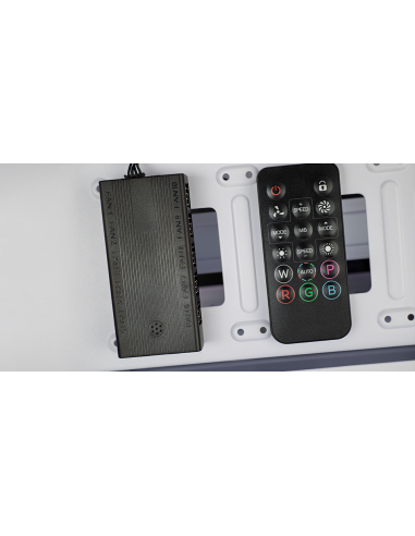 MARS CTRL HUB MFHUB 10 PORTE PER VENTOLE E LUCI CON TELECOMANDO