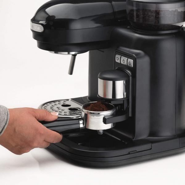 ARIETE MODERNA (1318/02) - MACCHINA PER CAFFE'' ESPRESSO CON MACINATORE - CAPPUCCINATORE - PRESSIONE 15 BAR - 920/1080 W