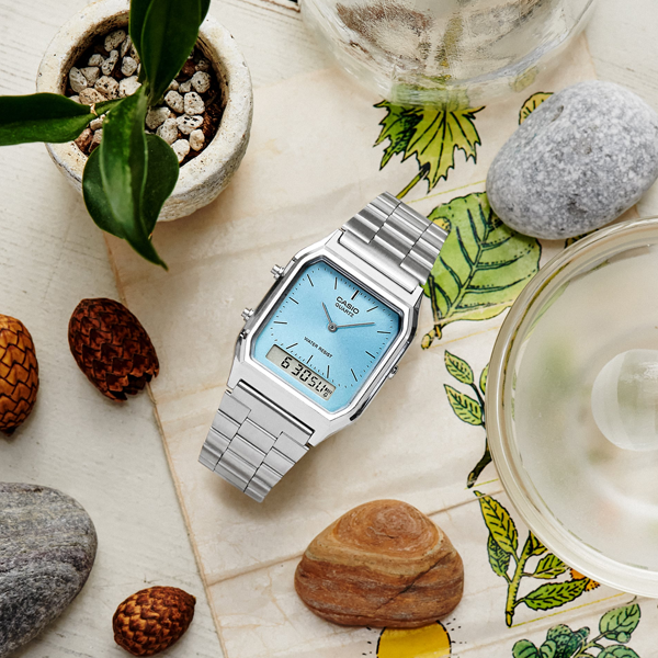 CASIO VINTAGE Mod. EDGY COLLECTION SUNRAY DIAL - LIGHT BLUE