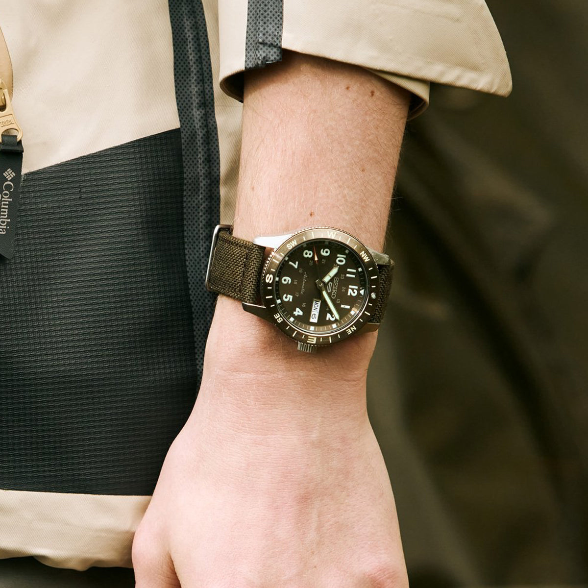SEIKO 5 Mod. SPORTS FIELD AUTOMATIC