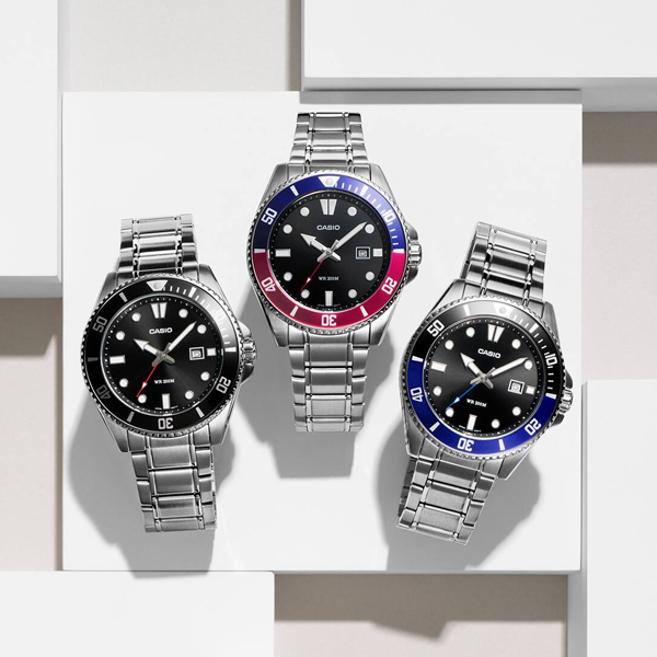 CASIO COLLECTION Mod. DIVER DATE 200M - BLACK
