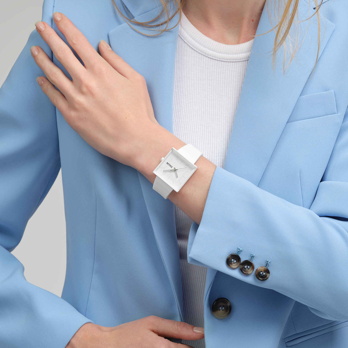SWATCH Mod. WHAT IFALLWHITE?