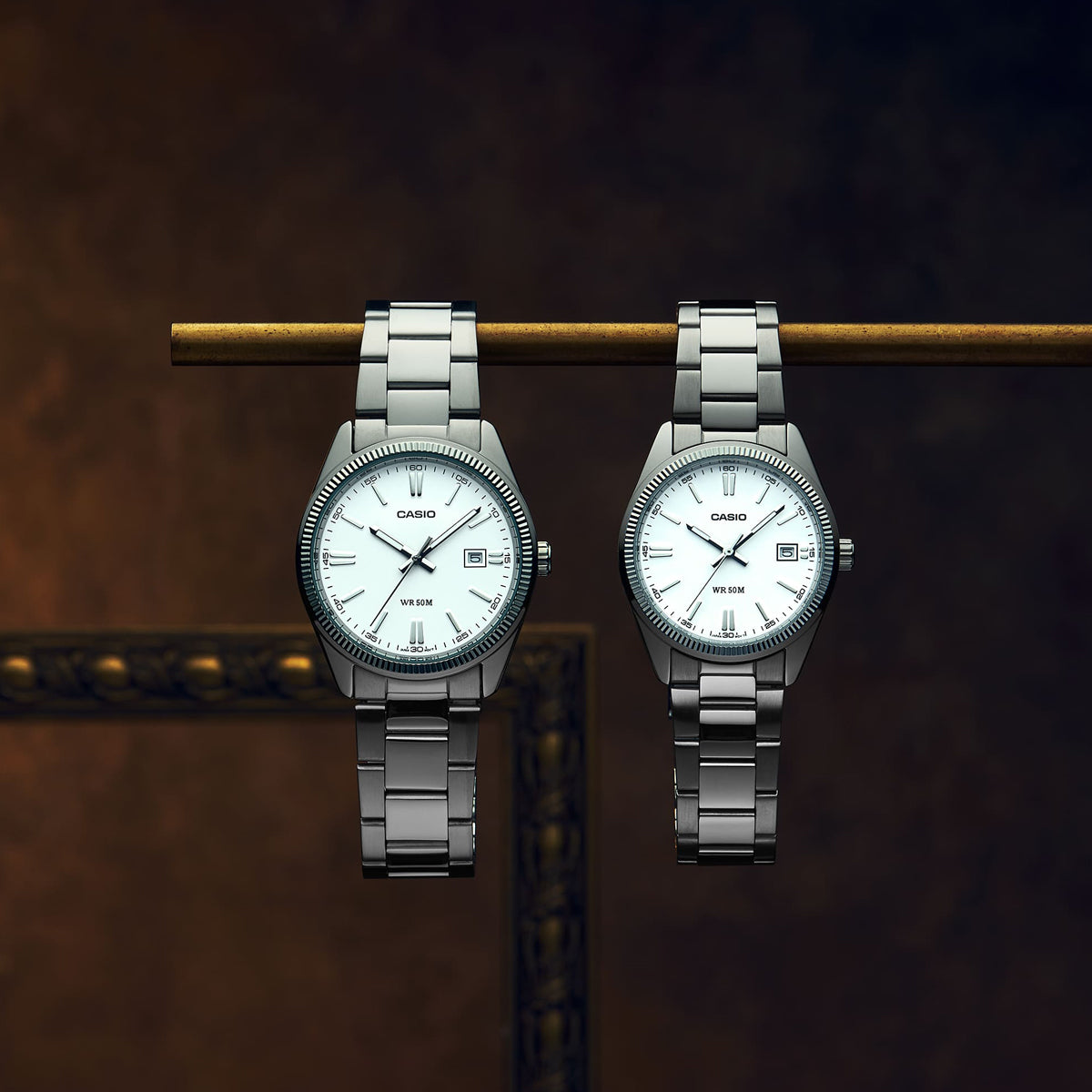 CASIO COLLECTION Mod. UNISEX DATE - WHITE - UNISEX