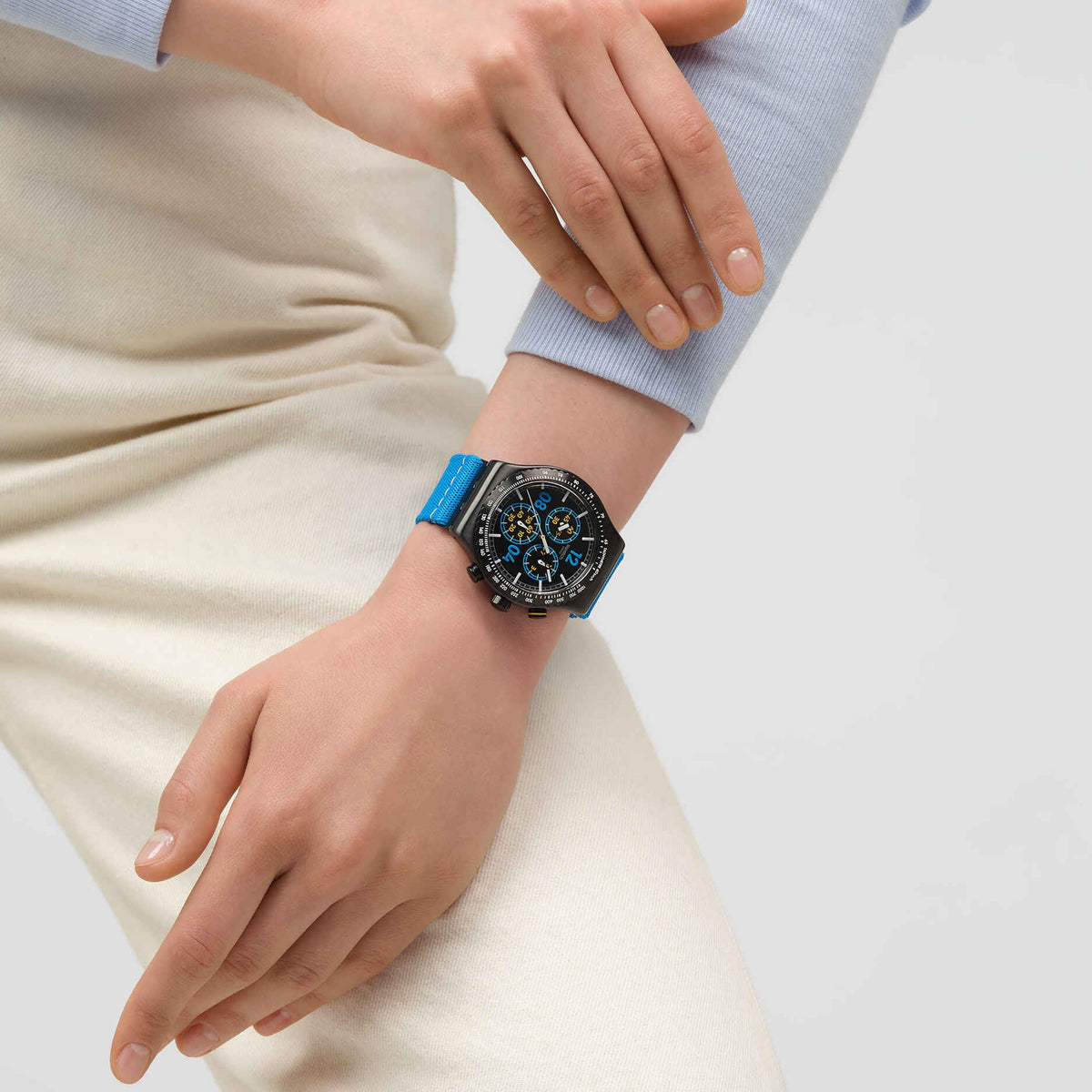 SWATCH WATCHES Mod. YVB100